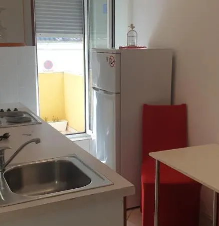 Apartment Dado