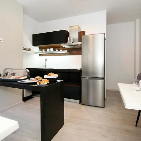 Apartment Dado